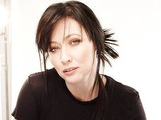 Actriţa Shannen Doherty a încheiat şedinţele de radioterapie