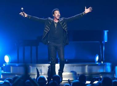 Lionel Richie va produce un film biografic despre Sammy Davis Jr, bazat pe un volum de memorii