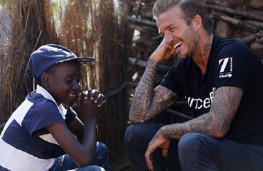 David Beckham a negat zvonurile potrivit cărora s-a implicat în proiecte de caritate doar pentru a fi înnobilat de regina Elizabeth a II-a
