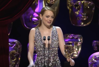 Gala premiilor BAFTA - Emma Stone şi Nicole Kidman, între celebrităţile ale căror ţinute au impresionat pe covorul roşu