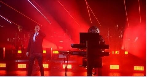 Grupul Pet Shop Boys a primit trofeul Godlike Genius la gala NME Awards 2017