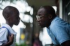 Lungmetrajul ”Moonlight”, recompensat cu trei premii Oscar, intră vineri pe marile ecrane româneşti