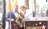 Jeff Bridges i-a adus laudatio lui John Goodman, la ceremonia Hollywood Walk of Fame, cu ajutorul personajului “The Dude” Lebowski. VIDEO