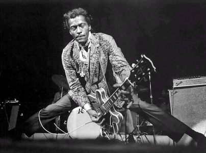 Chuck Berry, o legendă a muzicii rock and roll, a murit la vârsta de 90 de ani. Vedete din muzică şi cinematografie i-au adus un ultim omagiu pe reţelele de socializare - VIDEO
