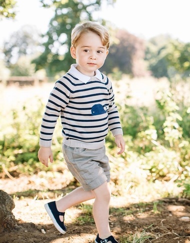Prinţul George va urma din septembrie cursurile unei şcoli private din Londra unde prima regulă este "să fii bun" şi este interzis să ai "cel mai bun prieten"