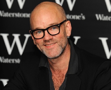 Michael Stipe, solistul fostei trupe R.E.M., va lansa un volum foto autobiografic 