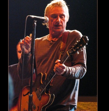 Cântăreţul Paul Weller va deveni tată pentru a opta oară