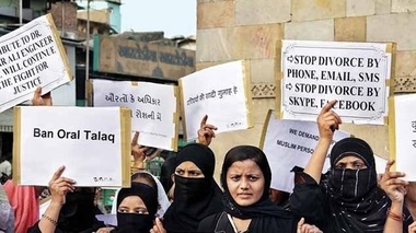 Un bărbat a fost arestat în India pentru că a divorţat de soţia lui prin intermediul unei cărţi poştale