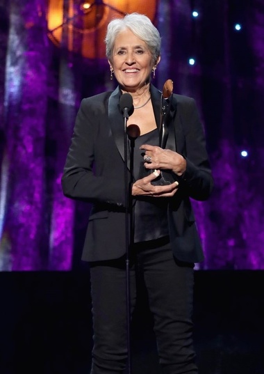 Politica şi nostalgia au dominat gala Rock and Roll Hall of Fame 2017