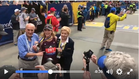 Prima femeie care a alergat Maratonul din Boston a participat, la 50 de ani după acel succes, şi la ediţia din 2017. VIDEO