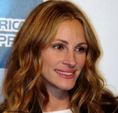 Julia Roberts a fost desemnată pentru a cincea oară ”cea mai frumoasă femeie din lume” de revista People