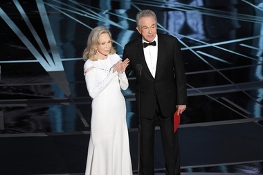 Faye Dunaway spune că se simte ”foarte vinovată” după gafa de la gala premiilor Oscar