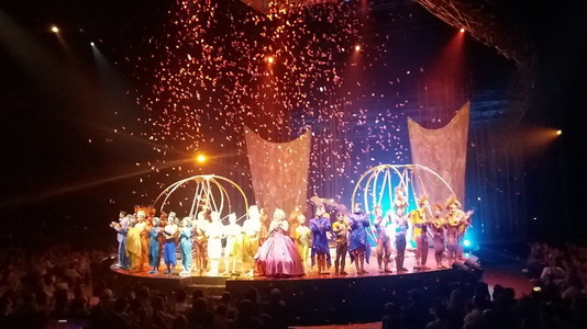 Cirque du Soleil, la Bucureşti: “Varekai”, povestea lui Icar, o joacă la înălţime cu 50 de artişti-acrobaţi - FOTO/ VIDEO