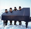 Imagini cu formaţia The Beatles filmate în 1965, scoase la vânzare pentru 35.000 de lire sterline