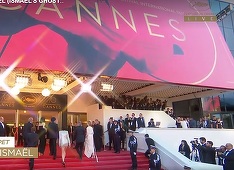 Festivalul de Film de la Cannes a fost deschis oficial de actriţa Lily-Rose Depp şi de regizorul Asghar Farhadi