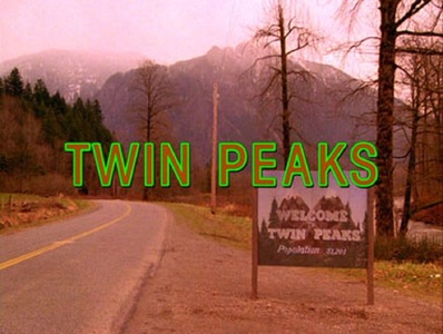 Spectatorii care au vizionat primele două episoade din noul sezon ”Twin Peaks”, rugaţi să păstreze secretul asupra intrigii serialului