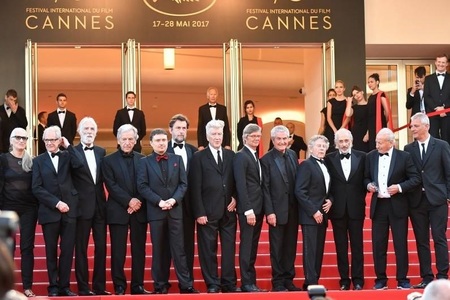 Cannes 2017 - actori celebri şi laureaţi ai trofeului Palme d'Or, reuniţi pe covorul roşu, la festivităţile pentru a 70-a aniversare