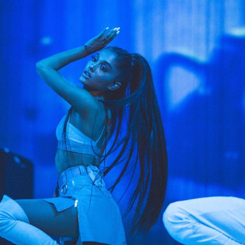 Ariana Grande a confirmat că a decis să îşi suspende turneul european, în urma atacului terorist din Manchester