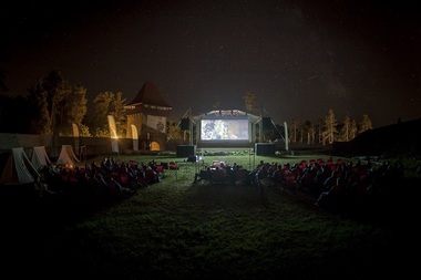 Festivalul de Film şi Istorii de la Râşnov - 44 de producţii, invitaţi speciali, concerte, dezbateri şi ateliere