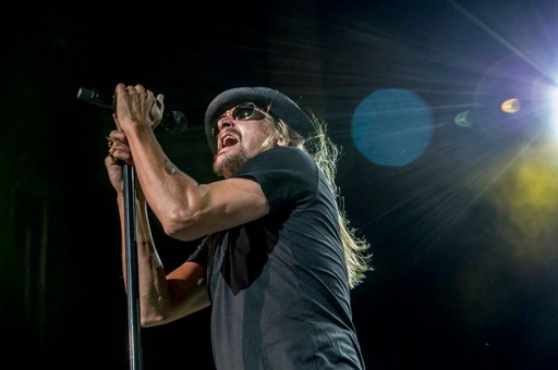 Cântăreţul Kid Rock ar fi favorit în cursa pentru funcţia de senator al statului Michigan