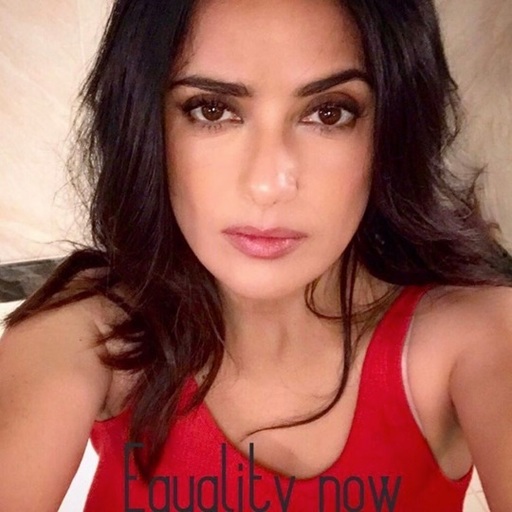 Salma Hayek a lansat o campanie de strângere de fonduri pentru victimele cutremurului din Mexic