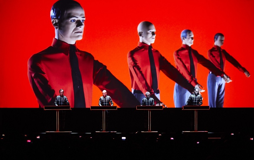 Grupul german Kraftwerk va susţine, în luna martie a anului viitor, un concert 3D la Bucureşti