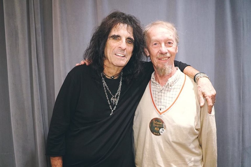 Toboşarul Pentti "Whitey" Glan, colaborator al lui Alice Cooper şi Lou Reed, a murit la vârsta de 71 de ani