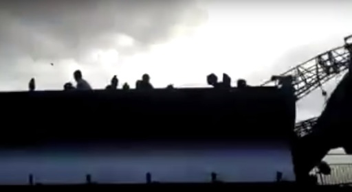 Un DJ şi-a pierdut viaţa în Brazilia, după ce scena pe care se afla s-a prăbuşit din cauza vântului puternic - VIDEO