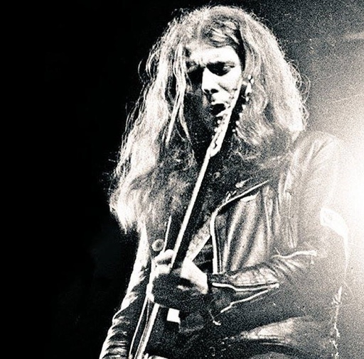 Eddie Clarke, fost chitarist al trupei Motörhead, a murit la vârsta de 67 de ani