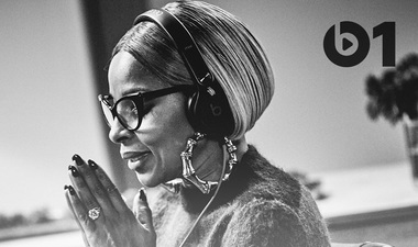 Mary J. Blige a primit o stea pe Walk of Fame din Hollywood