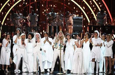 Gala Grammy, marcată de mişcarea „Time's Up”. Kesha a cântat o melodie inspirată din propria experinţă de abuz sexual - VIDEO