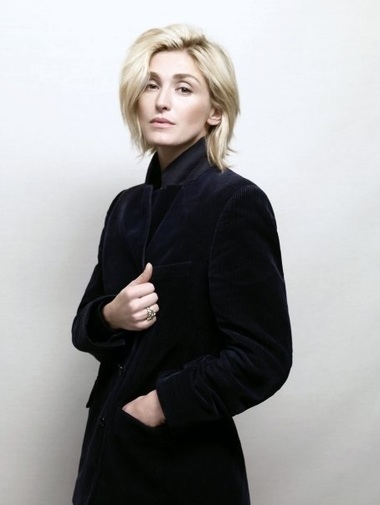 Time's Up: Actriţa Julie Gayet vrea să înfiinţeze un fond pentru victimele hărţuirilor sexuale în Franţa