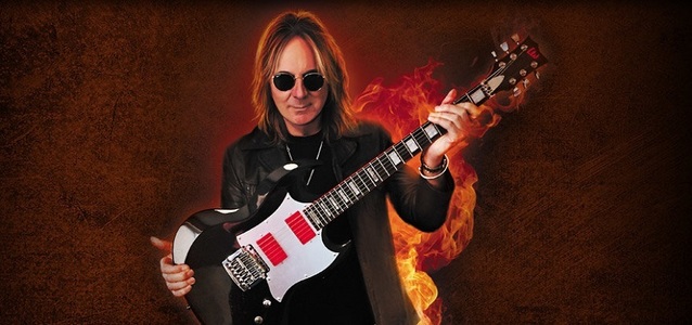 Glenn Tipton, chitaristul Judas Priest diagnosticat cu Parkinson, nu va participa la turneul formaţiei care va ajunge şi la Bucureşti