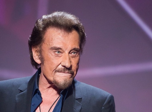 Johnny Hallyday şi-ar fi exclus din testament copiii biologici pentru că le-ar fi făcut donaţii în timpul vieţii