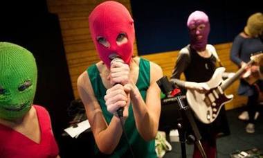 Trupa Pussy Riot a anunţat că cele două membre ale grupului au fost găsite şi sunt în siguranţă