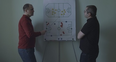 Documentarul-eseu „Fotbal infinit”, din 9 martie în cinematografe. Porumboiu: L-am perceput pe Ginghină ca pe un artist şi nu ca pe cineva care schimbă sportul în sine