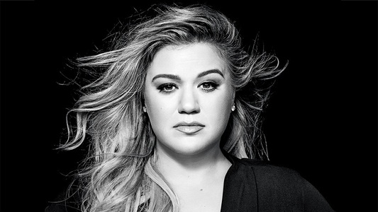 Kelly Clarkson şi Adam Lambert, între concurenţii „American Idol” cel mai bine vânduţi