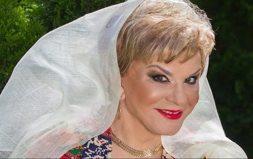 Cântăreaţa Ionela Prodan, internată la Spitalul Elias