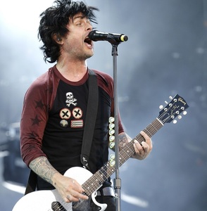 Solistul Green Day a înfiinţat o nouă trupă
