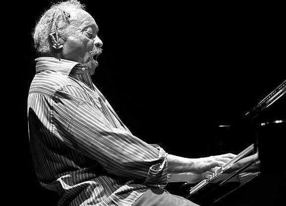 Pianistul american Cecil Taylor, pionier al mişcării free-jazz, a murit la vârsta de 89 de ani