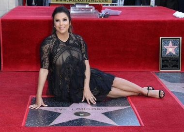 Actriţa Eva Longoria a primit o stea pe Hollywood Walk of Fame