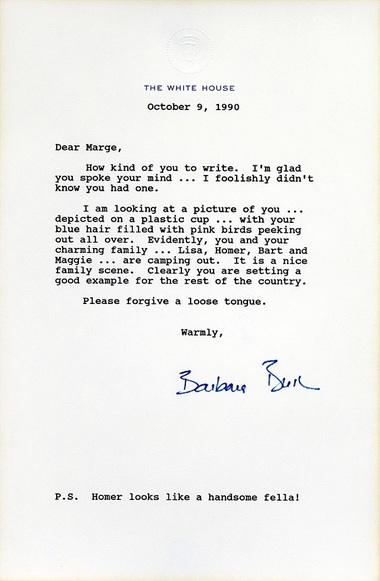 Barbara Bush i-a scris o scrisoare lui Marge Simpson din serialul american "The Simpsons": Eşti un bun exemplu 