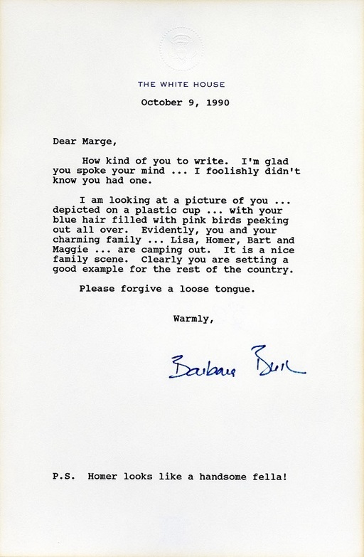 Barbara Bush i-a scris o scrisoare lui Marge Simpson din serialul american "The Simpsons": Eşti un bun exemplu 