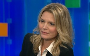 Actriţa Michelle Pfeiffer ar putea juca rolul reginei în "Maleficent 2"