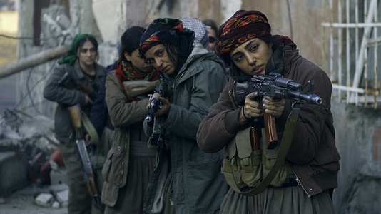Cannes 2018 - Un film despre luptătoare kurde împotriva organizaţiei Stat Islamic a stârnit controverse