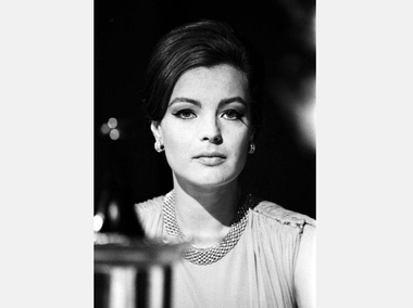 Fiica actriţei Romy Schneider s-a arătat "scandalizată" de un film despre mama sa