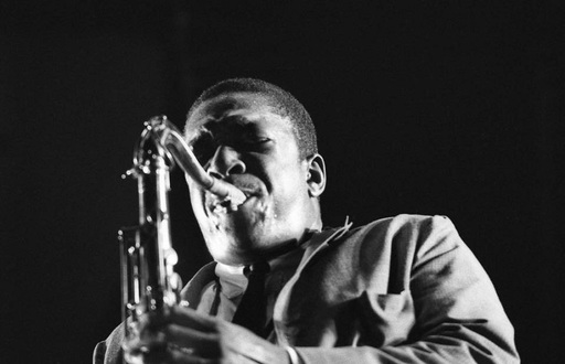 Discul cu piese inedite ale lui John Coltrane a fost lansat - AUDIO