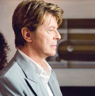 Prima casetă demo înregistrată de David Bowie, redescoperită într-un coş vechi de pâine