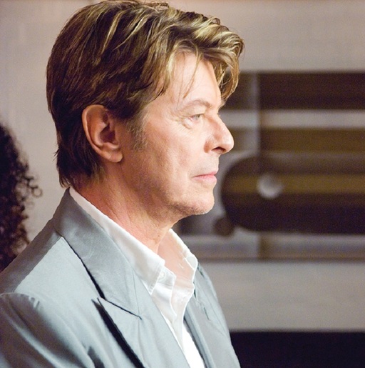 Prima casetă demo înregistrată de David Bowie, redescoperită într-un coş vechi de pâine