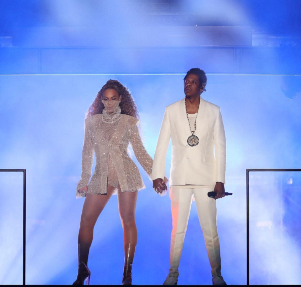 Beyonce şi Jay-Z i-au dedicat concertul de la Detroit Arethei Franklin 